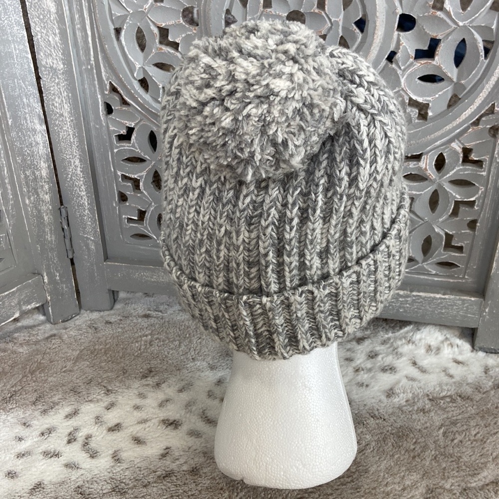 J.Crew knit beanie puff ball neutral feminine gorpcore preppy outdoor winter - Picture 5 of 10